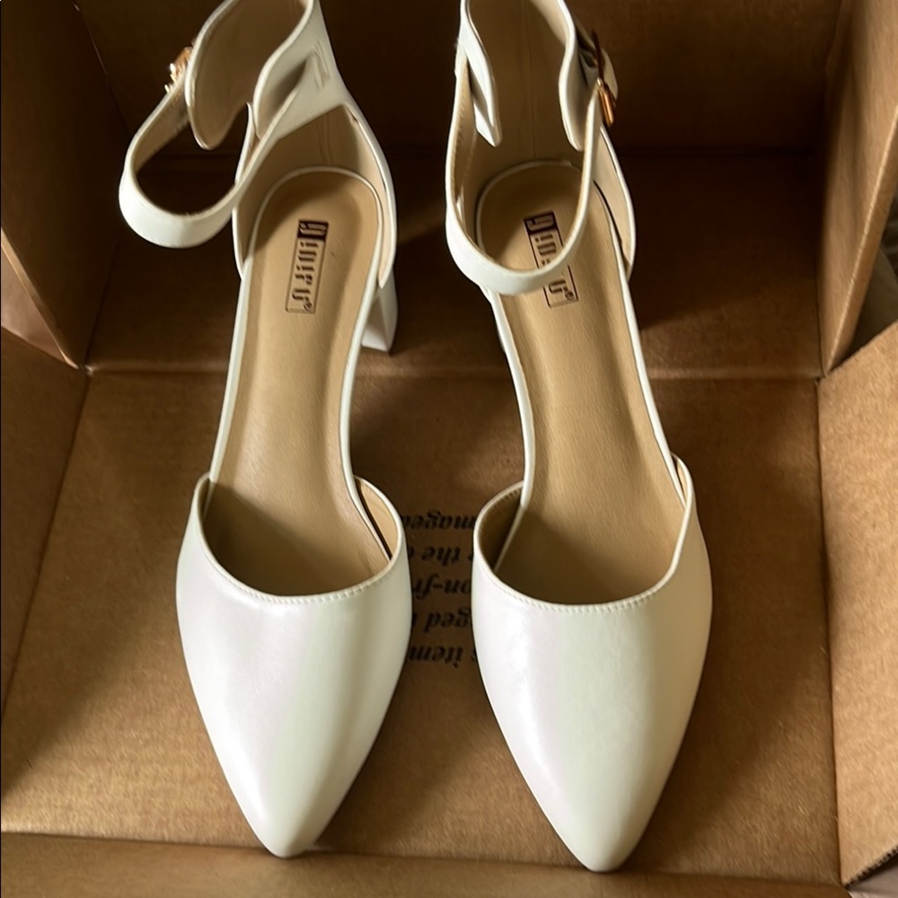 Elegant White Women's Shoes by Nine West
